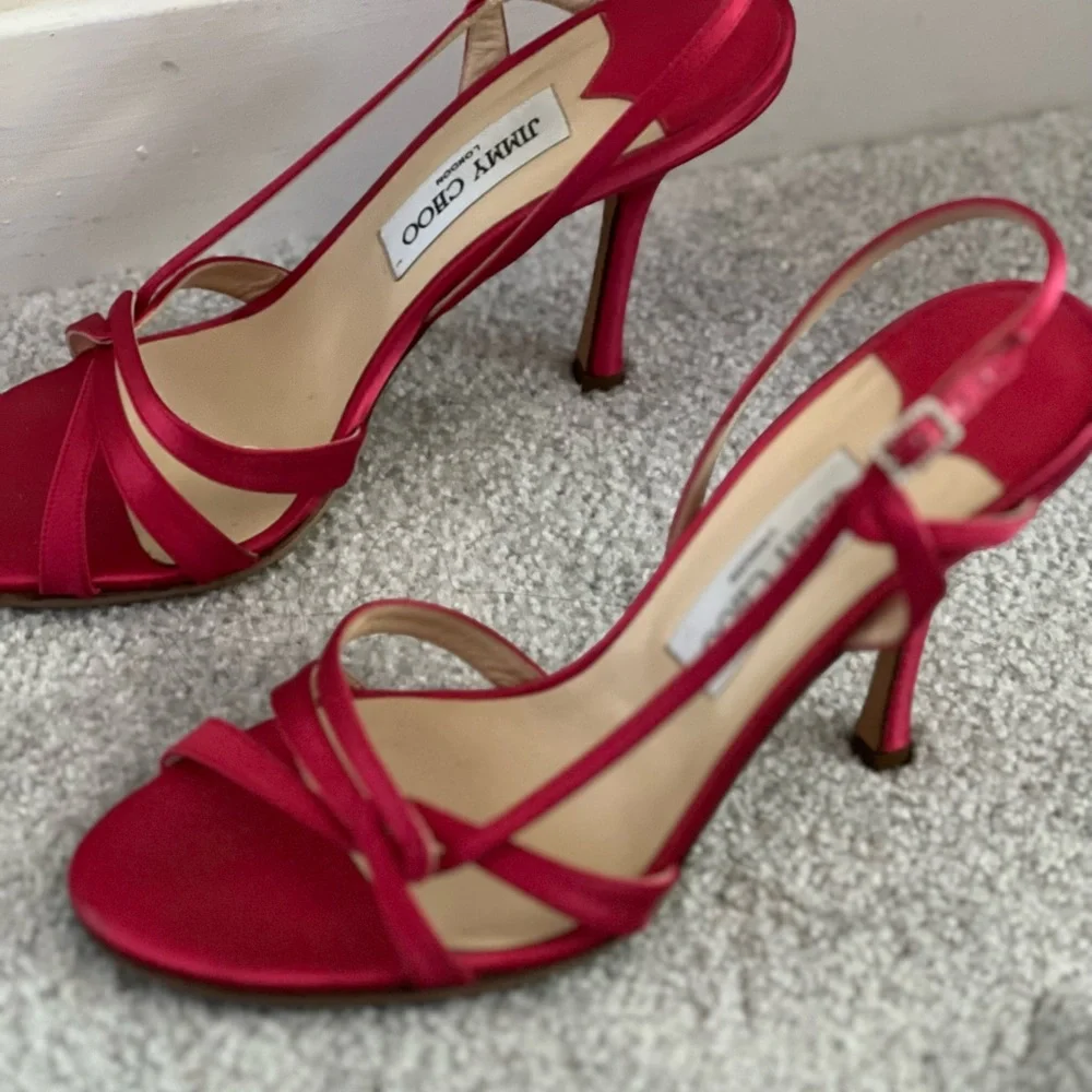 Jimmy Choo Fuchia Sandal heels - Picture 5 of 7